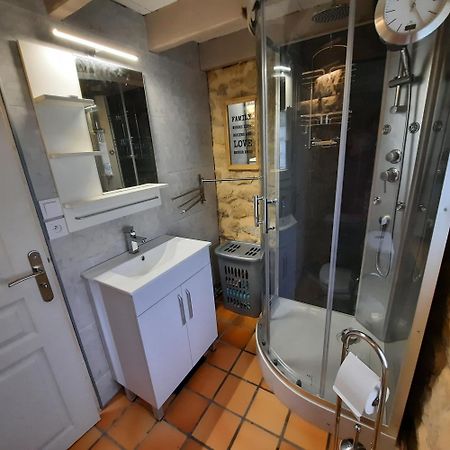 Aux Portes Du Chateau Cottage Intimiste Et Cosy A L'Abri Des Regards Propice A La Detente Rinxent Exterior photo