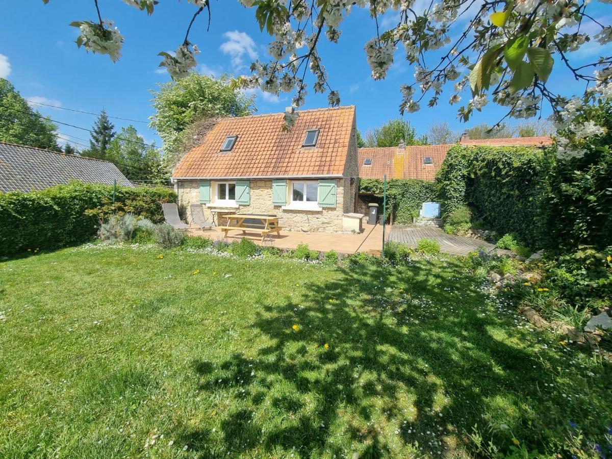 Aux Portes Du Chateau Cottage Intimiste Et Cosy A L'Abri Des Regards Propice A La Detente Rinxent Exterior photo